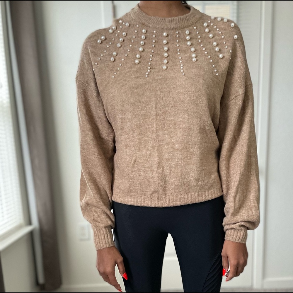 H&M Sweater, warm material, Size Small, Camel Colored